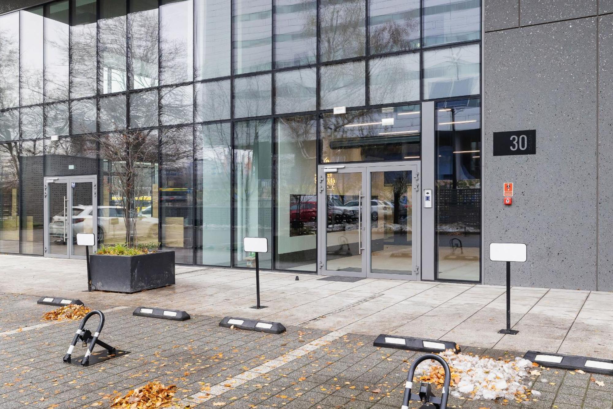 Exclusive Apartment In Katowice With Balcony, Parking, Gym And Sauna By Noclegi Renters Bagian luar foto